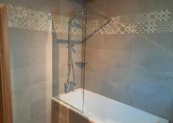 Les De La Cour Appartamento *